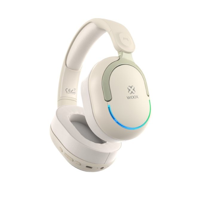 White Wireless Headphones - 400mAh Battery, Bluetooth/FM Radio/AUX 3-in-1, Over-Ear for All-Day Use